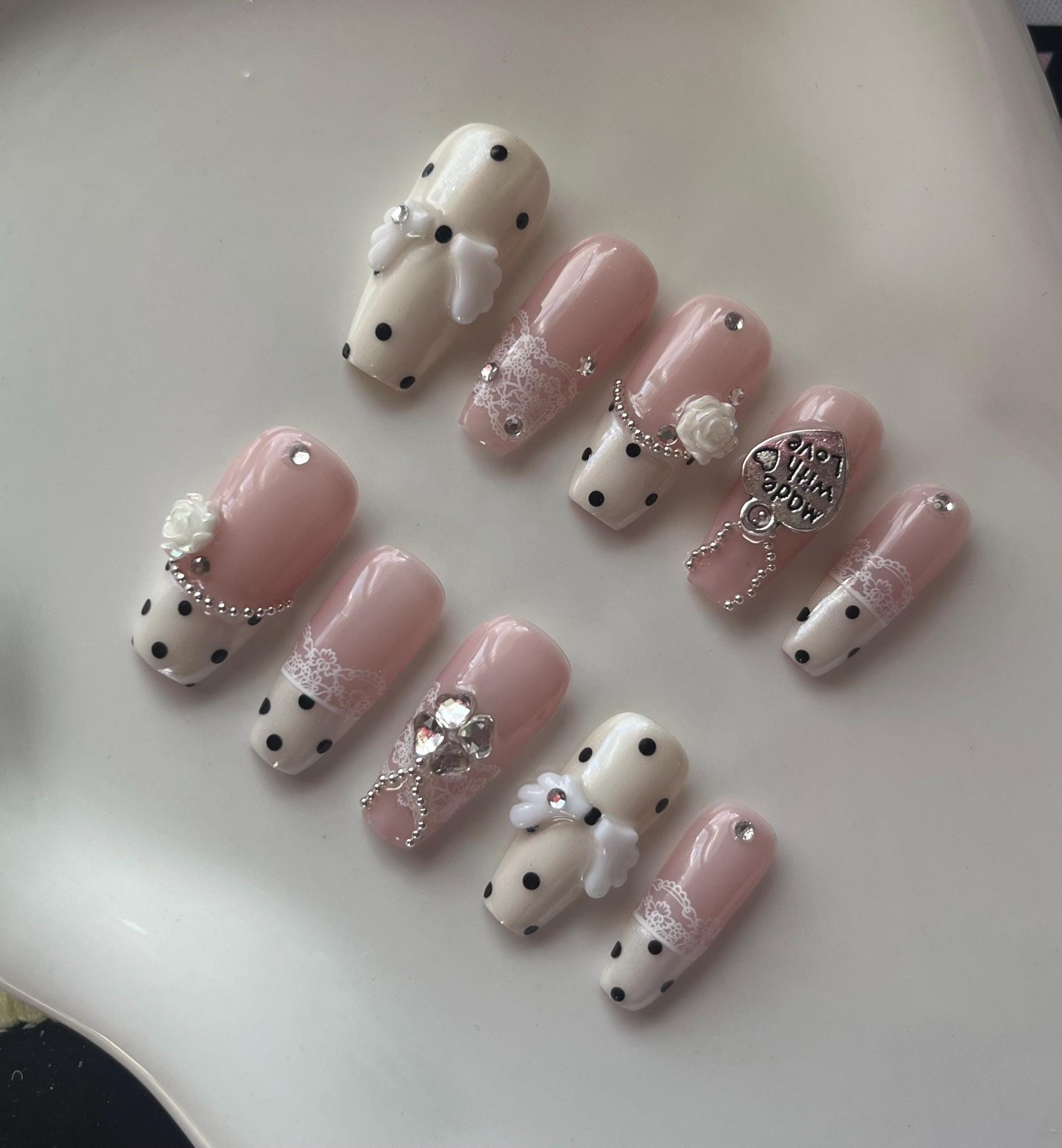 Chrome yellow Polka dot